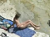 Hidden Spy Camera Caught Naked Couple Fucking at the Beach